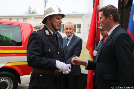 Prostovoljno gasilsko društvo Šmarca bogatejše za novo vozilo (53)